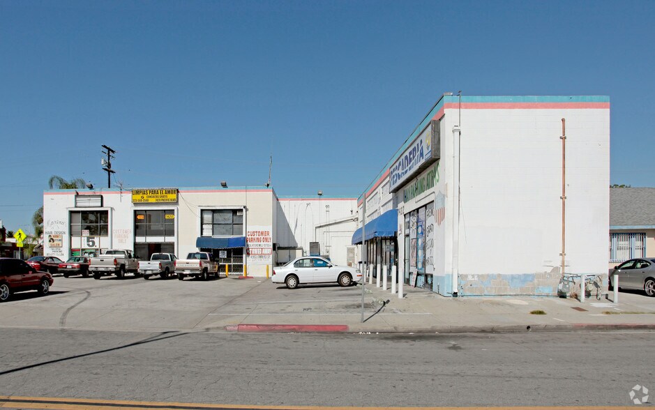 7412-7422 Pacific Blvd, Huntington Park, CA à louer - Photo de l’immeuble – Image 3 sur 4