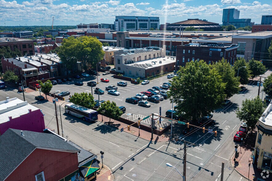 200 E Marshall St, Richmond, VA à louer - Photo de l’immeuble – Image 3 sur 4