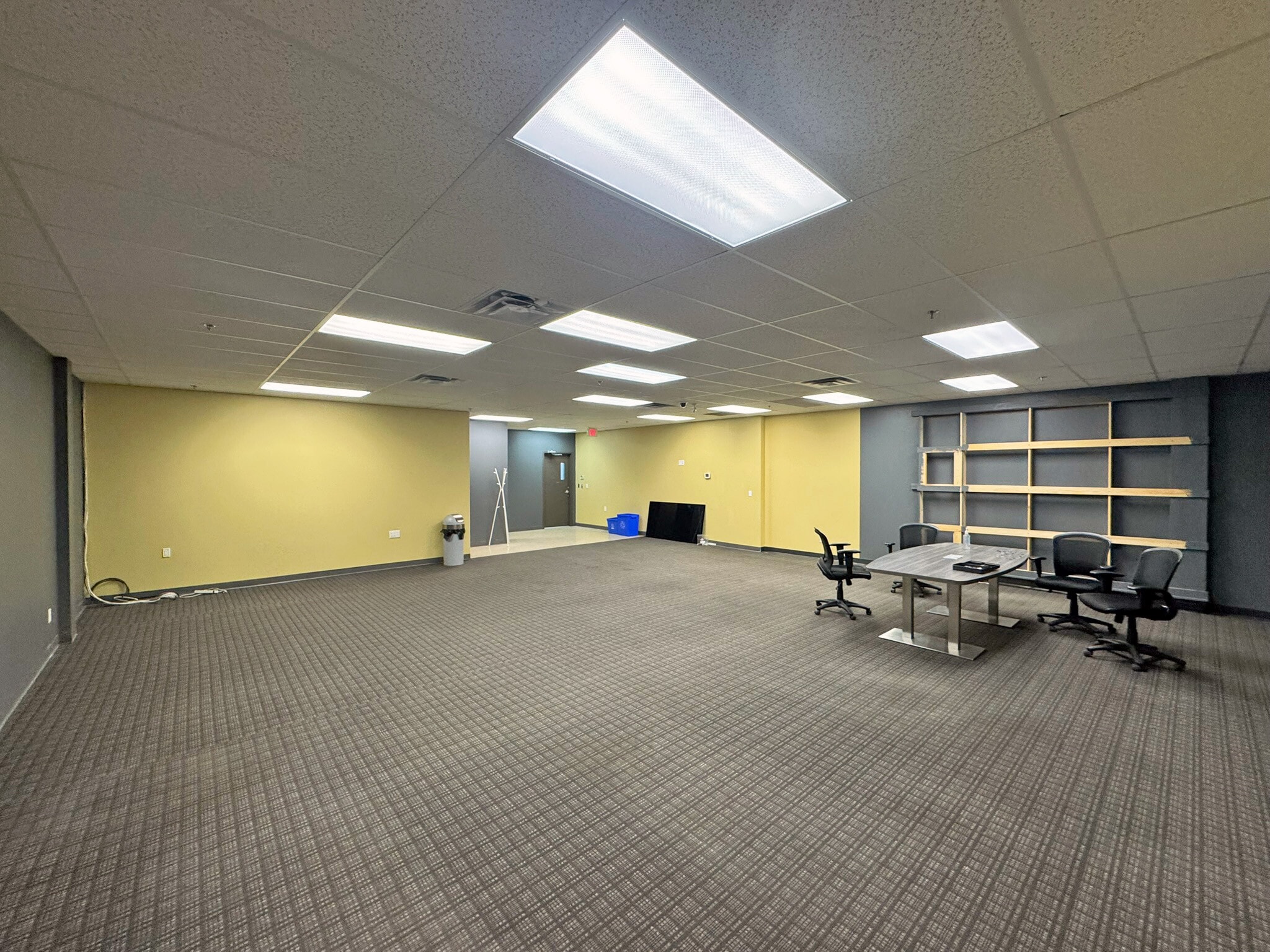 3603-3639 8 St SE, Calgary, AB à louer Photo intérieure– Image 1 sur 3