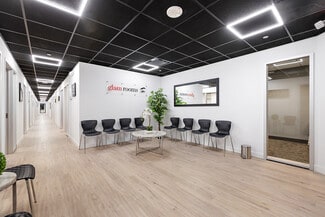 Plus de détails pour 801-803 W Big Beaver Rd, Troy, MI - Coworking à louer