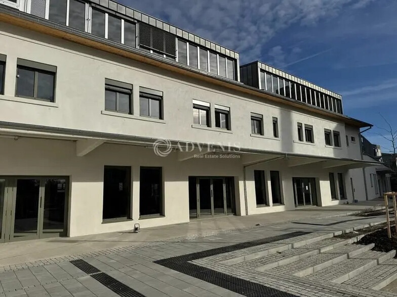 Local commercial dans Strasbourg à louer - Photo de l’immeuble – Image 1 sur 6