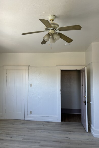 210 Tunnel Ave, Richmond, CA à vendre - Photo intérieure – Image 3 sur 18