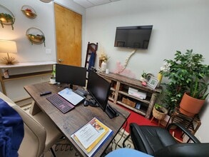 1880 W Oak Pky, Marietta, GA à louer Photo intérieure– Image 2 sur 12