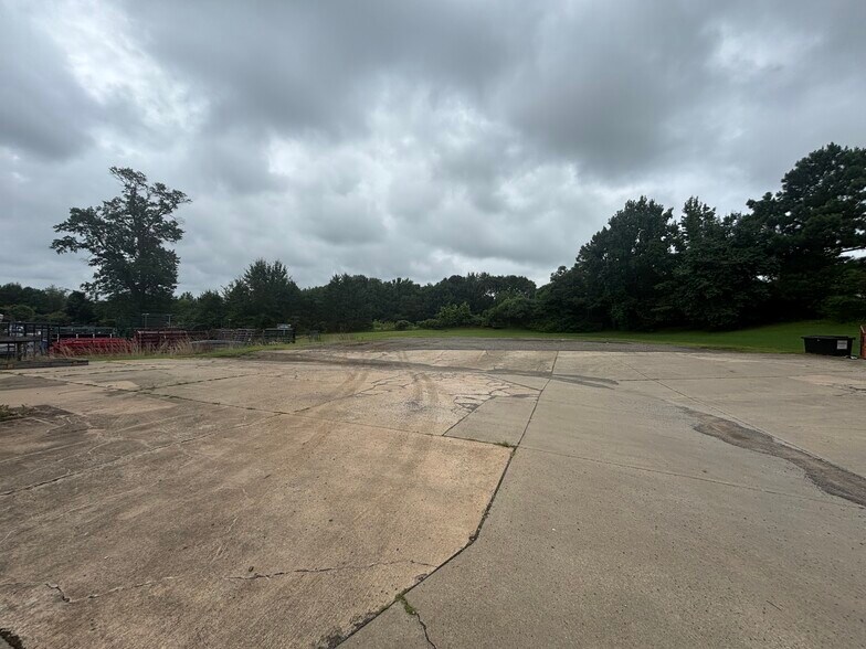 1245A W Center St, Greenwood, AR à louer - Photo de l’immeuble – Image 3 sur 9