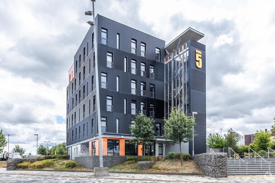 Bridge St E, Middlesbrough à louer - Photo de l’immeuble – Image 2 sur 5