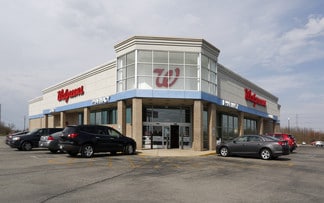Plus de détails pour 11020 Pendleton Pike, Indianapolis, IN - Local commercial à vendre