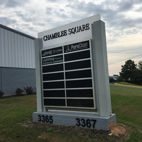 3365-3367 W Hospital Ave, Chamblee, GA à louer - Photo de l’immeuble – Image 3 sur 15
