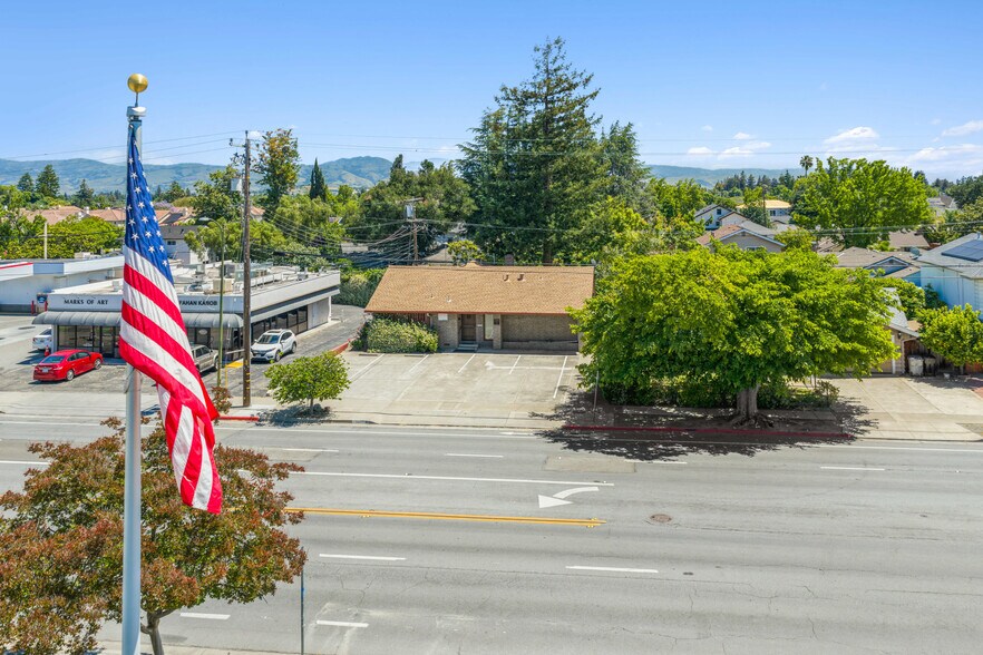 3076 Union Ave, San Jose, CA à vendre - Photo de l’immeuble – Image 3 sur 18