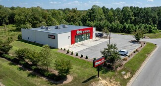 Plus de détails pour 4707 Veterans Pky, Garner, NC - Local commercial à vendre