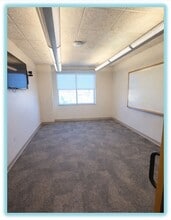 2725 Rocky Mountain Ave, Loveland, CO à louer Photo intérieure– Image 1 sur 11