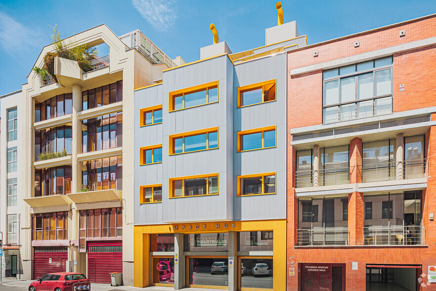 Calle Javier Ferrero, 10, Madrid, Madrid à louer - Photo de l’immeuble – Image 3 sur 19