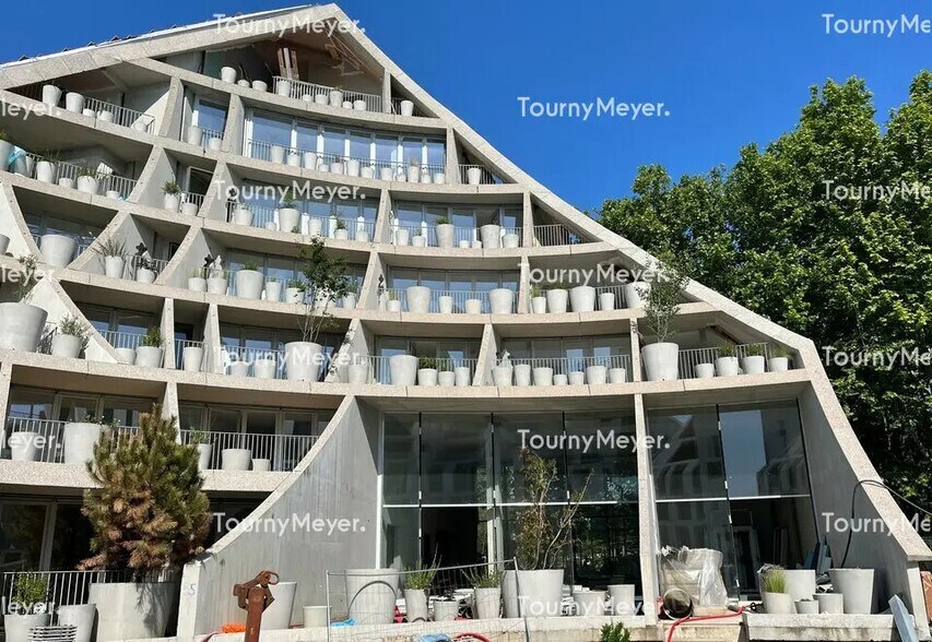 Local commercial dans Bordeaux à vendre - Photo de l’immeuble – Image 2 sur 6