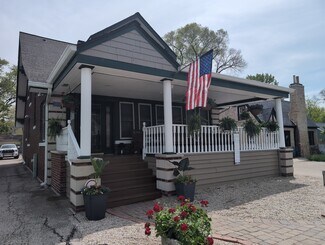 Plus de détails pour 417 N Hough St, Barrington, IL - Bureau à vendre