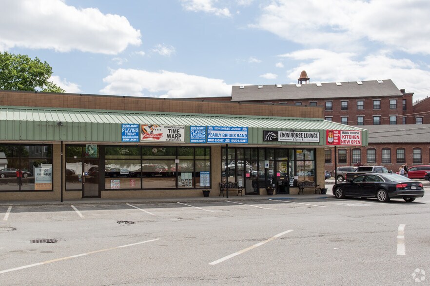 19-49 Airport Rd, Fitchburg, MA à louer - Photo de l’immeuble – Image 3 sur 11