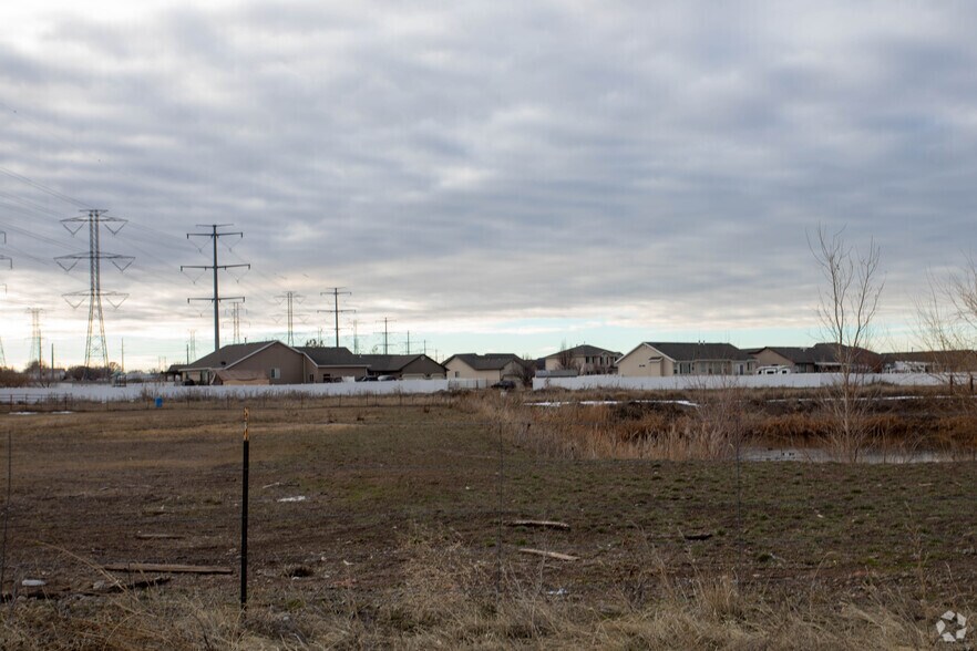 4000 S Midland Dr, West Haven, UT à louer - Photo de l’immeuble – Image 3 sur 3