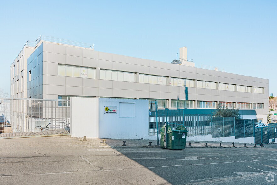 Calle San Rafael, 4, Alcobendas, Madrid à vendre - Photo de l’immeuble – Image 3 sur 20