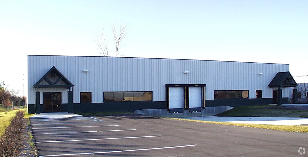 2840 Mitthoeffer Pl, Indianapolis, IN à louer - Photo de l’immeuble – Image 2 sur 95