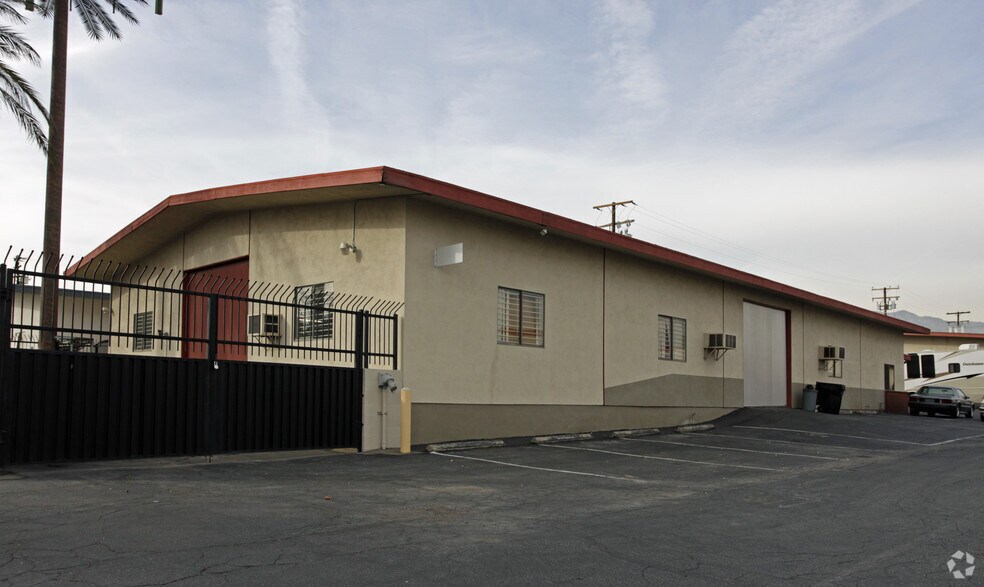 986-988 W 9th St, Upland, CA à vendre - Photo de l’immeuble – Image 2 sur 10