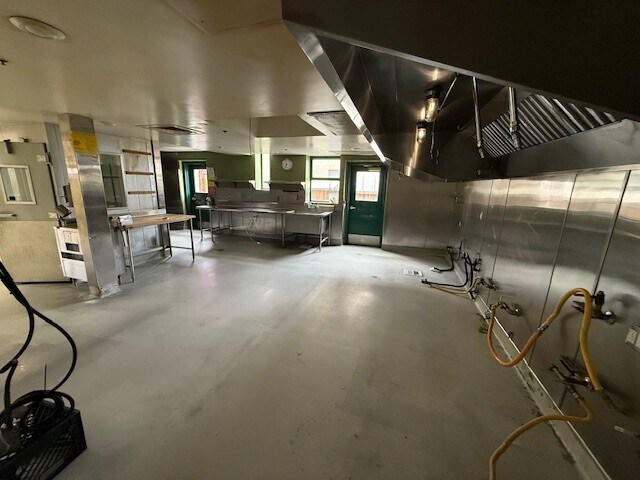 3770 Piedmont Ave, Oakland, CA à louer - Photo de l’immeuble – Image 3 sur 13