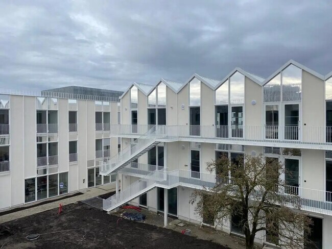 Plus de détails pour Bureau à louer