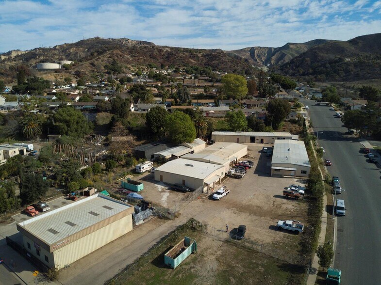 2802 N Ventura Ave, Ventura, CA à louer - Photo de l’immeuble – Image 2 sur 4