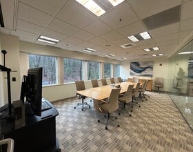 200 Fifth Ave, Waltham, MA à louer Photo intérieure– Image 2 sur 6