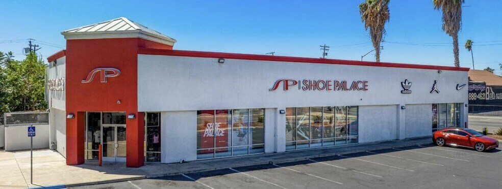 554 N Wilson Way, Stockton, CA à vendre - Photo de l’immeuble – Image 2 sur 6