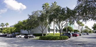 Plus de détails pour 9905 NW 17th St, Miami, FL - Industriel/Logistique à louer