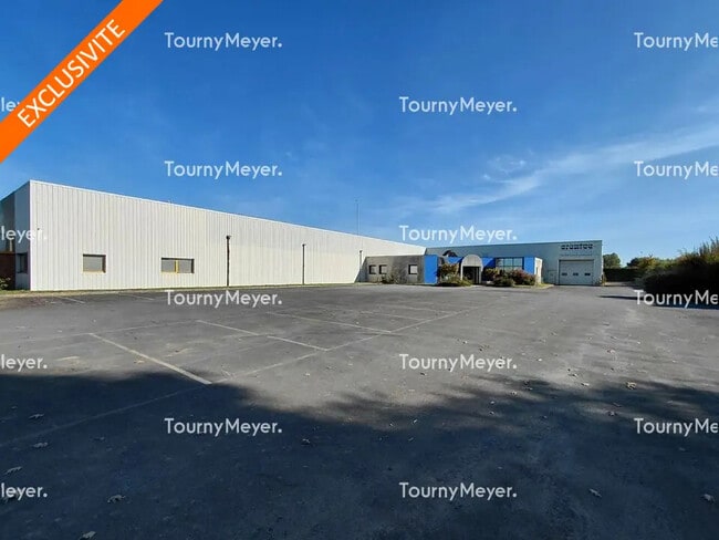 Plus de détails pour Local d’activités à vendre