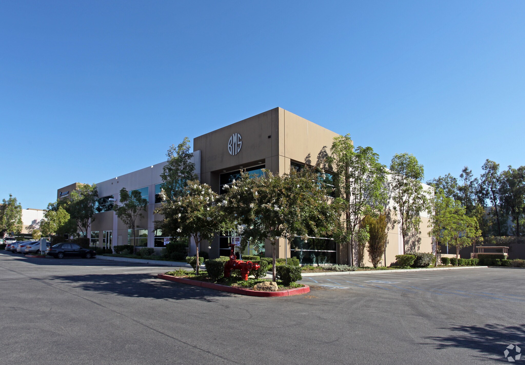 4133 Guardian St, Simi Valley, CA à vendre Photo principale– Image 1 sur 6