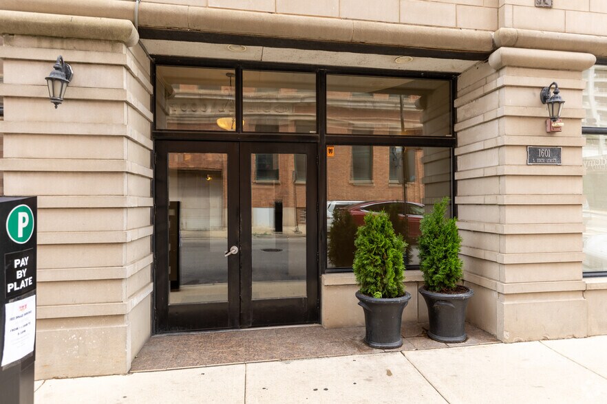 1601 S State St, Chicago, IL à vendre - Photo de l’immeuble – Image 3 sur 38