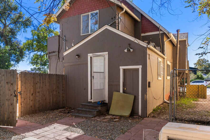 1558 Dallas St, Aurora, CO à vendre - Photo de l’immeuble – Image 3 sur 9