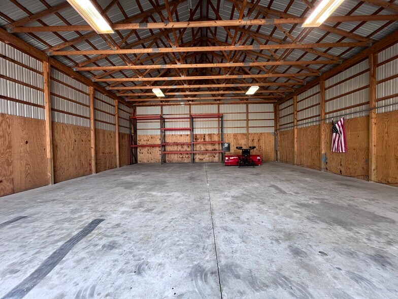 403 Flint Hill Rd, King Of Prussia, PA à louer - Photo de l’immeuble – Image 2 sur 5