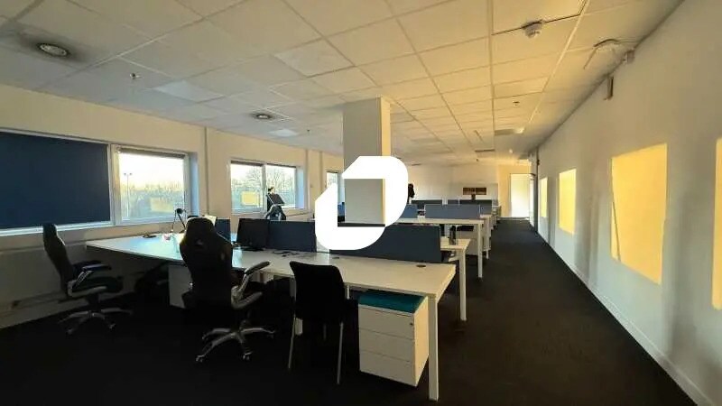 Bureau dans Massy à louer - Photo de l’immeuble – Image 2 sur 10