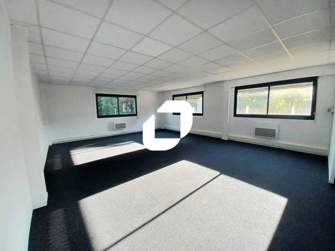 Bureau dans Tresses à louer Photo intérieure– Image 1 sur 12