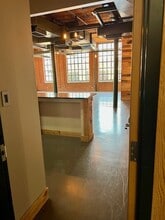 2211 N Lamar St, Dallas, TX à louer Photo intérieure– Image 2 sur 18