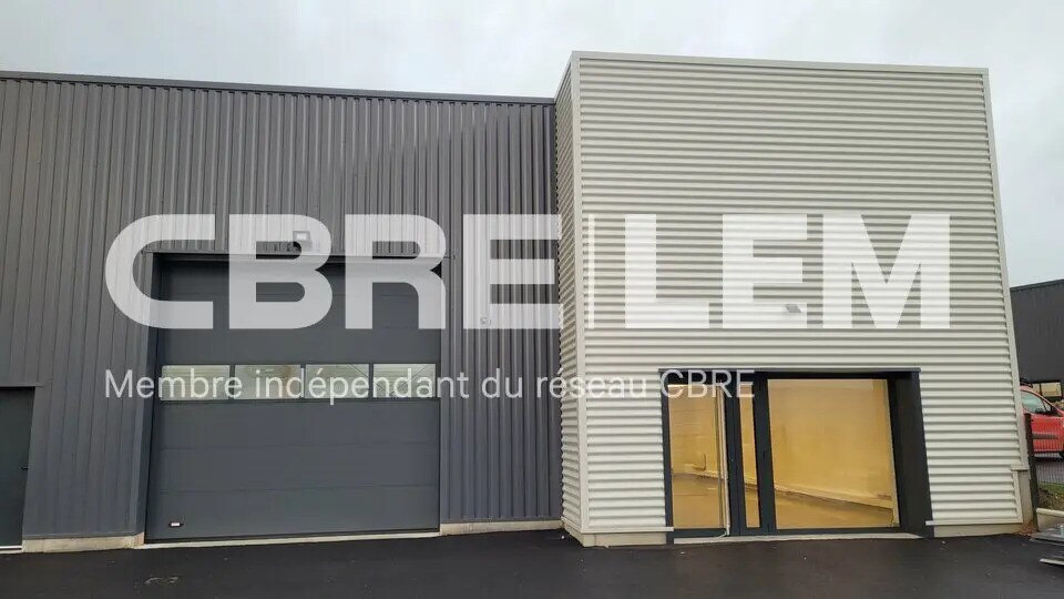 Local d’activités dans Eslettes à louer - Photo de l’immeuble – Image 1 sur 9