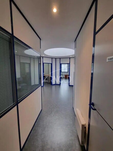 Bureau dans Sautron à louer - Photo de l’immeuble – Image 3 sur 11