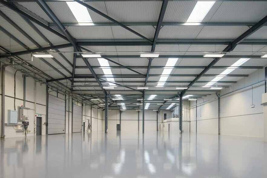 240-241 Gresham Rd, Slough à louer - Photo de l’immeuble – Image 3 sur 11