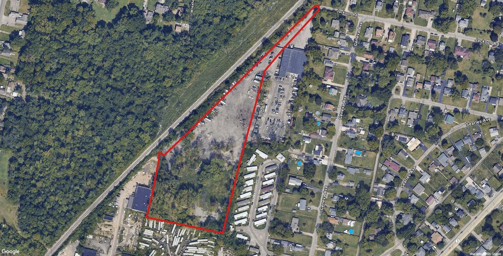 1967 Jackson Rd, Columbus, OH à vendre - Photo principale – Image 1 sur 3