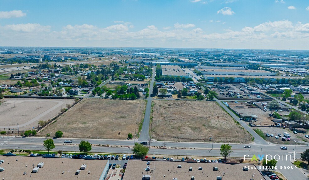NE Corner of N Chambers Road & E35th ave, Aurora, CO à vendre - Photo de l’immeuble – Image 3 sur 5