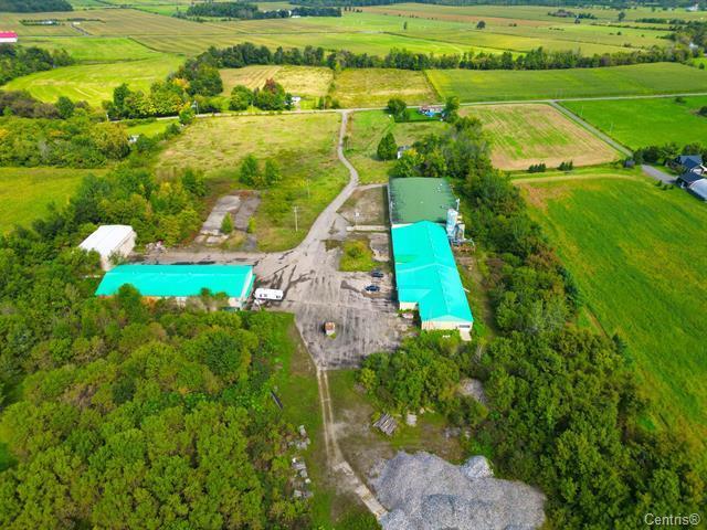 1551 Ch Chemin de la 4 Concession, Elgin, QC à vendre - Photo de l’immeuble – Image 2 sur 5