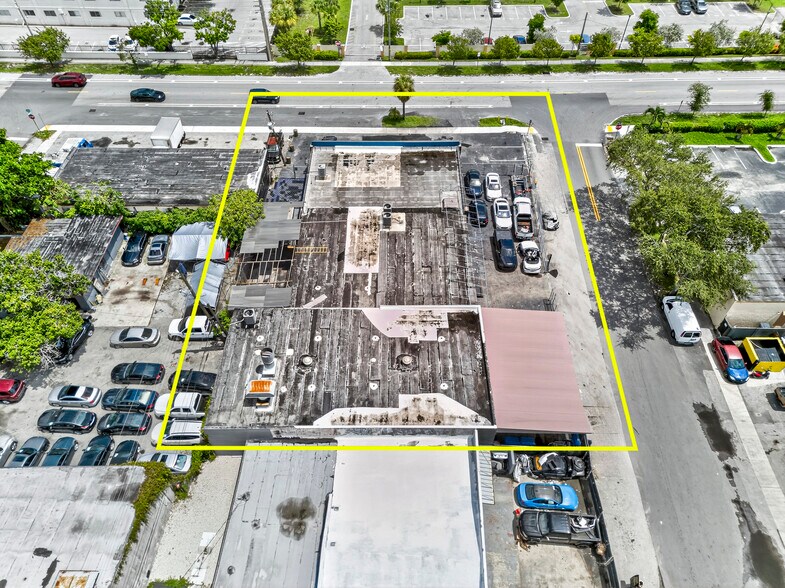 1090 S 56th Ave, Hollywood, FL à vendre - Photo de l’immeuble – Image 2 sur 82
