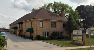 Plus de détails pour 10233 W Greenfield Ave, West Allis, WI - Différents types d’espaces à louer