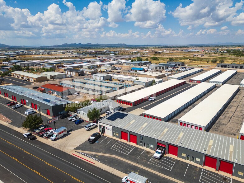 690 W Industrial Rd, Cedar City, UT à louer - Photo de l’immeuble – Image 3 sur 4