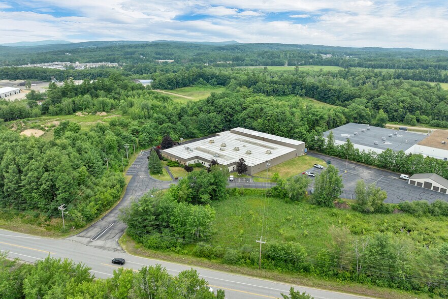 200 Tilton Rd, Northfield, NH à louer - Aérien – Image 3 sur 61