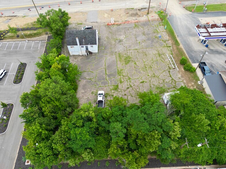 652 Donaldson Hwy, Erlanger, KY à vendre - Photo de l’immeuble – Image 3 sur 14