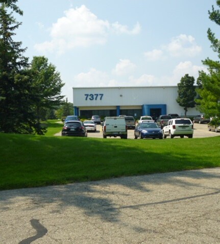7377 Expressway Ct SW, Grand Rapids, MI à louer - Photo de l’immeuble – Image 2 sur 21