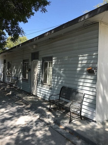 205 N Shasta St, Willows, CA à vendre - Photo de l’immeuble – Image 2 sur 6