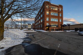 Plus de détails pour 228 Maple St, Manchester, NH - Bureau à vendre